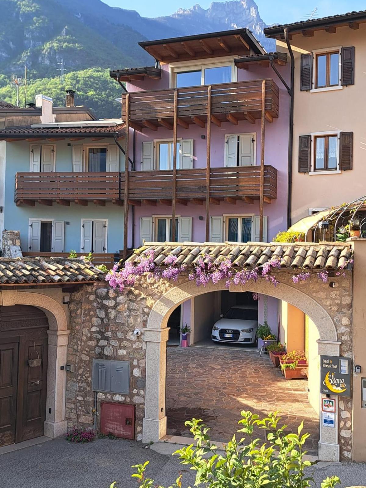 Il Sogno Bed and Breakfast Avio Εξωτερικό φωτογραφία